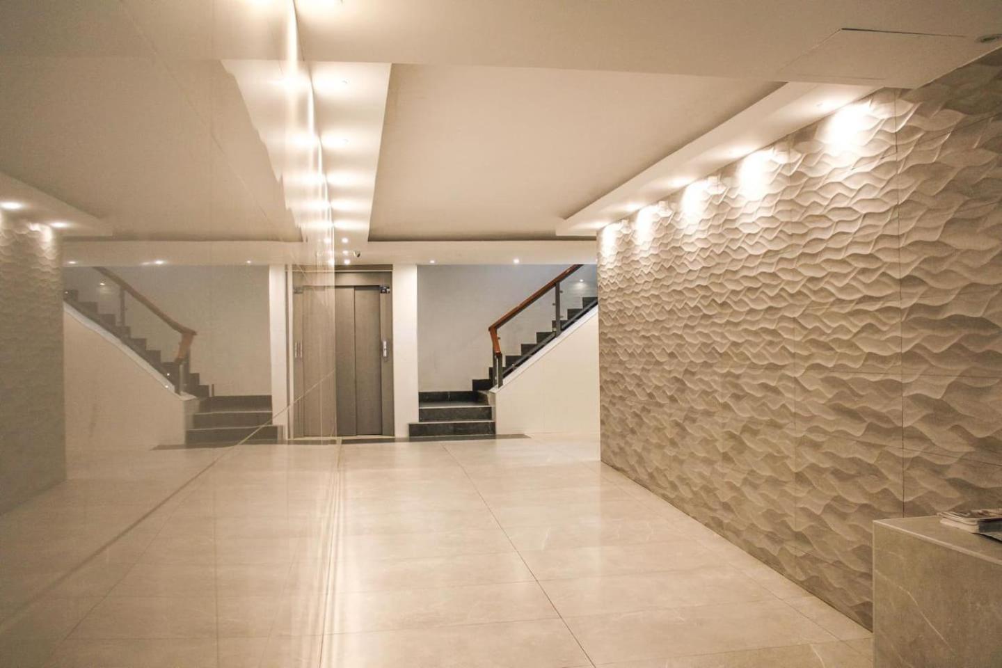 Residencial Leyra, Piso Centrico De 6 Habitaciones, 8 Camas 萨拉曼卡 外观 照片